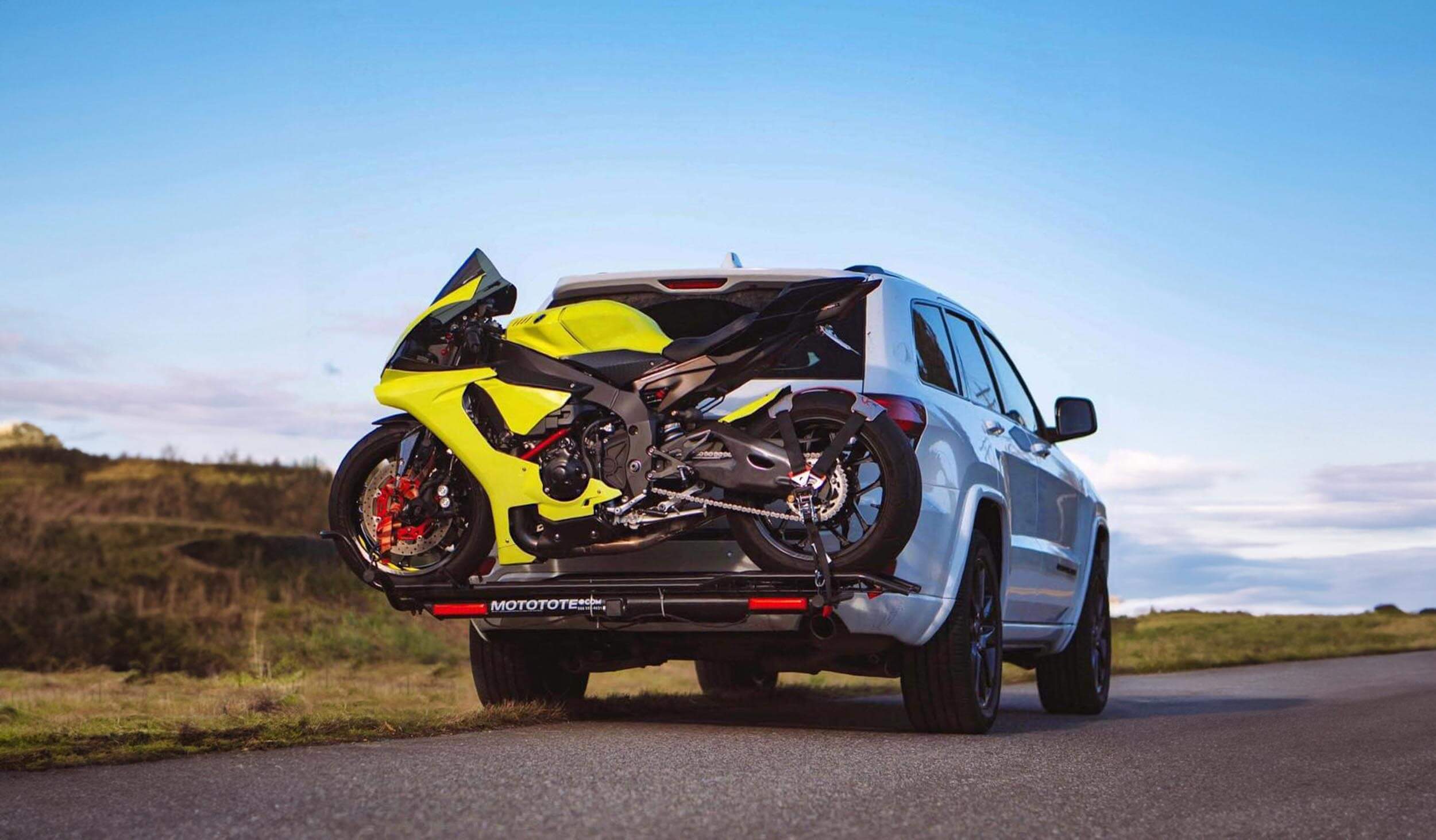 Motorcycle Hitch Carrier vs. Trailer: What’s Right for You?