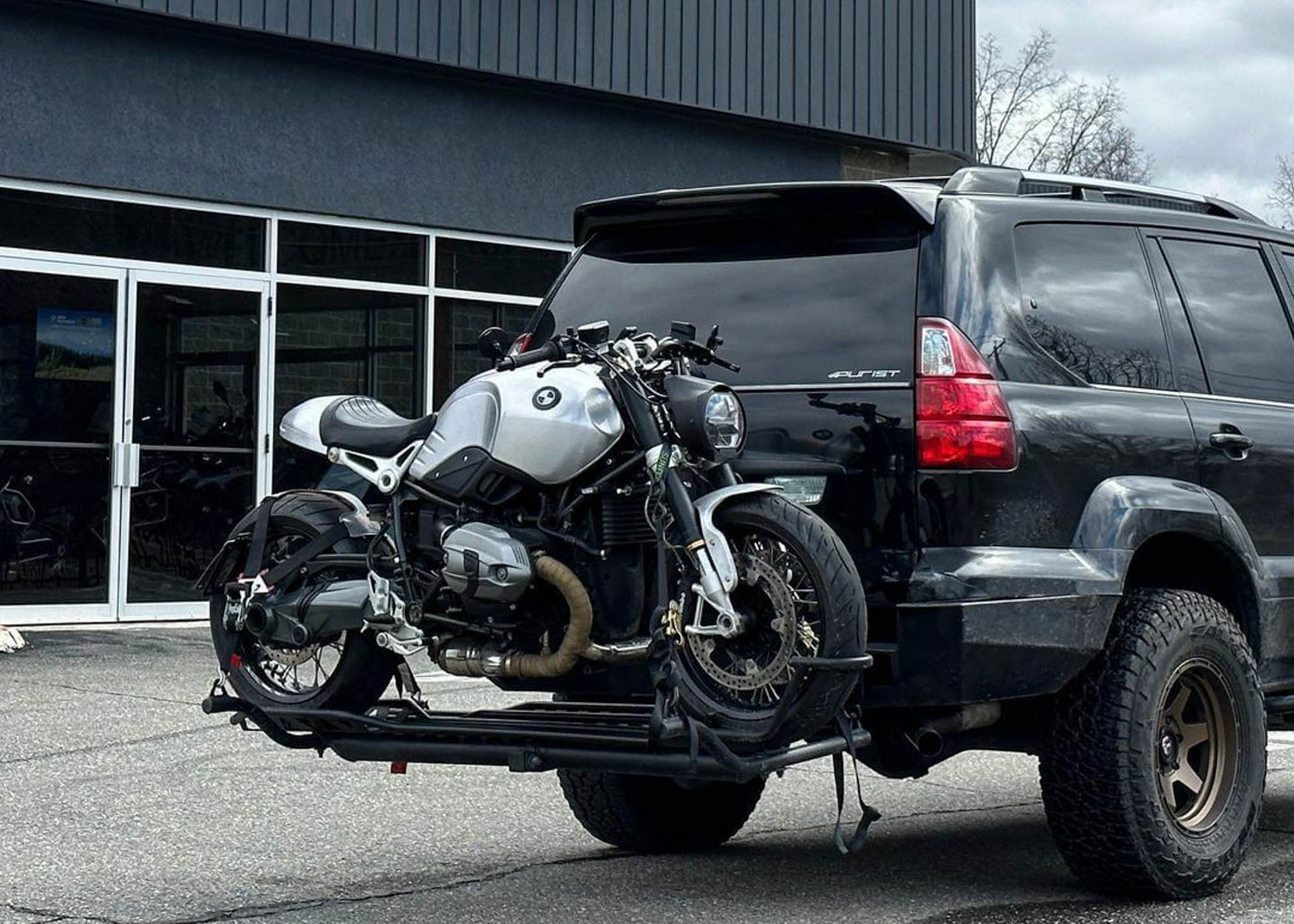The Astonishing Strength-to-Weight Ratio of MotoTote Carriers