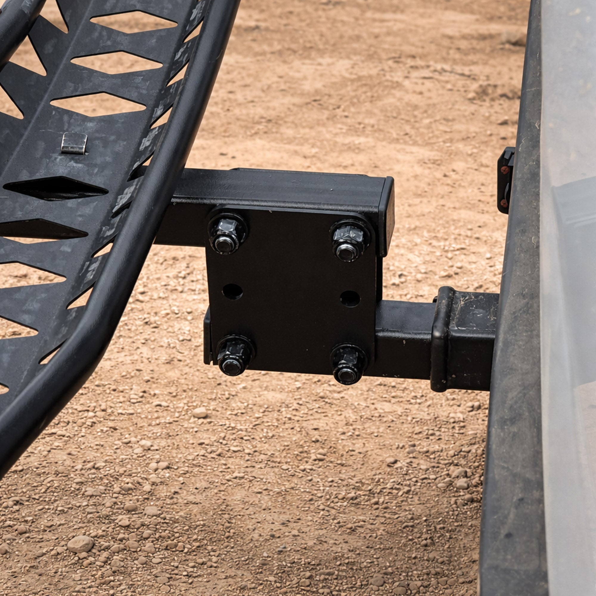 Height Adjustable Hitch Connection